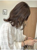 くすみベージュ