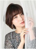 ナチュラルショートスタイル☆大人可愛い、推し活推しカラー