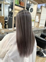 ラピス 横浜(Lapis)&nbsp;ミルクティーベージュシールエクステハイライトブリーチカラー