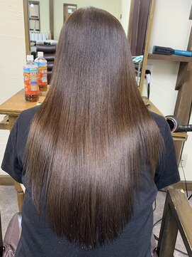 ガルボ ヘアー(garbo hair) 髪質改善 10代 20代 30代 オイルストレート 艶髪 ストレート