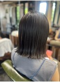 切りっぱなし×ナチュラルハイライト