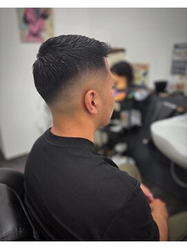 クリッパーズ スキンフェード