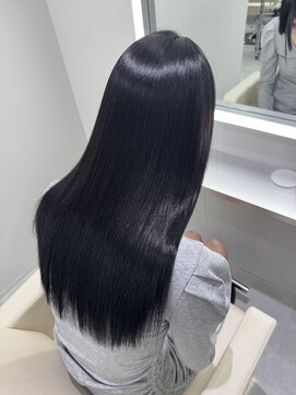 テイス 新宿(TACE) [ホワイトグレージュ/ミニウルフ/チェリーブラウン/新宿]