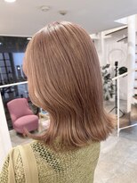 ピークスヘア(peaks hair) ハイトーンブリーチミルクティーベージュくびれ外ハネボブ堀江