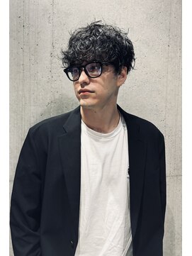 レジュアル(RESSUAL) アップバング　マッシュ　センターパート　ビジネス