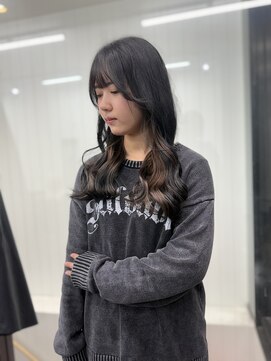 ラ ミミ(La Mimi) 【Mimi/SAYAKA】カット/カラー/ブリーチ/ハイトーン/インナー