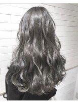 コトナ(kotona) 【ダークグレーカラー】ダークシルバーブリーチダブルカラー渋谷