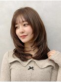 ハッシュカットミディアムレイヤーウルフストレート髪質改善