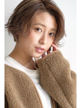 ヘアーアンドメイク シーク 八王子(HAIR&MAKE SeeK) ショート センターパート ハンサムショート