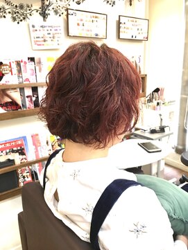 ヘアーアンドネイル ピーファイブ(hair&nail P five) 果てしない赤