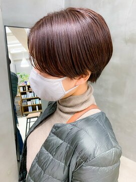 テトヘアー(teto hair) オレンジベージュ、ハンサムショート、センターパート