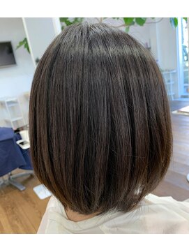 ボーイイーエックスティー(boyext) 酸性ストレート