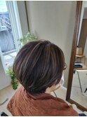 大人カジュアルのデザインカラー