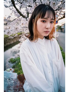 コヨミ(583) ぱっつんインナー