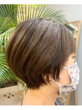 サイイン(saiin) 前上がりショート