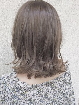 GBG 自由が丘 《After》仕上がりスタイル【白髪ぼかし脱白髪染めハイライト 】