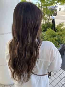 ジップ 緑店(zip) 透明感ハイライトカラー×30代女子力up