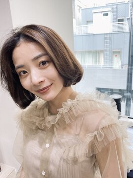 ネリー 銀座(NERIE) 内巻きボブ/シースルーバング/くびれヘア/グレージュカラー/韓国