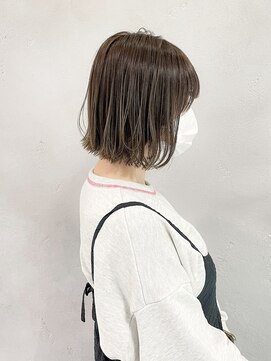 ハルキ ミナト ジャパン オオサカ(HARUKI MINATO japan OSAKA) 外ハネボブ 20代30代40代ヘア 小顔 大阪ボブ 梅田