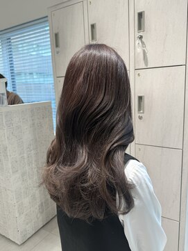 ザックギンザ(ZACC ginza) ラベンダーグレージュ/ロングレイヤー/くびれ巻き