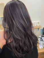 ラゴム 池袋(LAGOM)&nbsp;パープルグレージュのハイライト[池袋/髪質改善]