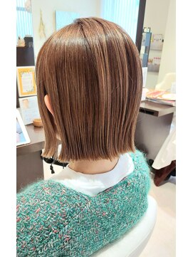 アメイジングヘアー 美沢店(AMAZING HAIR) 切りっぱなしボブ/シルキーベージュ/ハイライト/デザインカラー