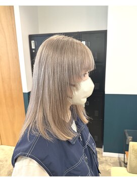 ヘアーブレイス(hair brace) ブリーチ2回~ホワイトミルクティーstylist聖斗