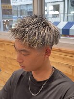 ネクストゼロ(NEXT zerO) アップバングショート