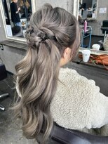 スタイルエイチ(Style‐H) お呼ばれハーフアップ