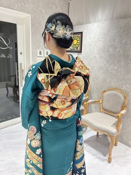 ルミュドゥプレシャス(LEMIEUX de precious) シニヨンヘアセット＋振袖着付け