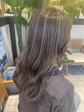 リシェールグリーン 越谷花田店(RICHAIR GREEN) ベージュハイライトカラー