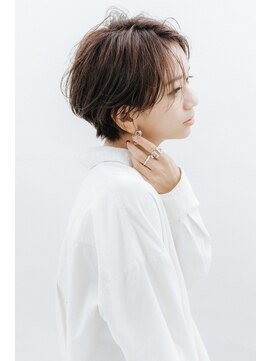 大人かわいいショートスタイル【田中郁矢】