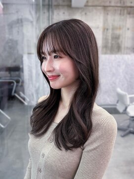 フィヴェント(Fivent) 黒髪韓国小顔レイヤーイメチェン暗めオリーブグレークラゲヘアー