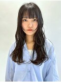 ダークグレージュ 透明感カラー ツヤ髪 顔周りカット フルバング