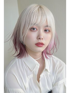 ルアナ(Luana) 抜きっぱなしピンクインナーカラースタイル