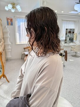 ロマーリ 岡山店(LOMARLIE) 30代40代50代ミディアムくるくるパーマボリュームUPパーマ