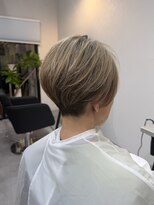 リラステラ(Re.laSTELLA) 白髪ぼかしカラーブリーチなしグレージュカラーハンサムショート