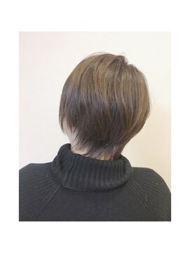 キキ 美容室(KIKI) 大人ショートヘア