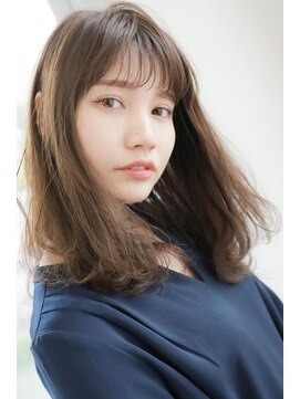 ネリネ きてみてまつど通り店(Nerine) 外国人風グレージュヘアー