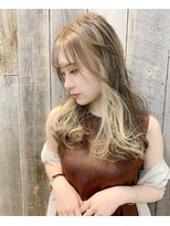 イーラ(era)&nbsp;《era》イルミナインナーカラーエアリーベージュ　みわ