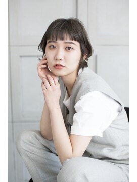 トティア 元町三宮(Totia) 【Totia元町・三宮】オン眉ショート×スローカラー