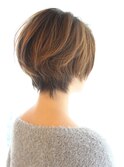 【30代40代50代に人気】丸みが綺麗なひし形ショート