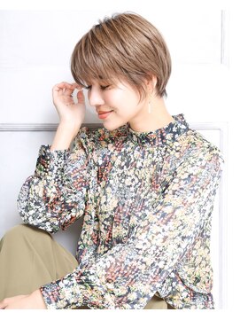 クラッチ ユニ(CLUTCH uni) 大人可愛い20代30代40代小顔丸みショートボブC5