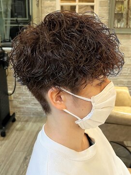 スナッグルサロン(SNUGGLE SALON) 波巻き/ツイストスパイラルパーマ/波打ち/メンズカット/池袋