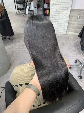 リーオオサカ(Lee Osaka) 髪質改善トリートメント