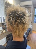 スパイキーショート