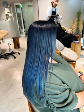 ユミリーバイルコル(umily by RuCOR.) メルティカラー/フェミニンロング/似合わせカット/髪質改善