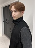 センターパート 暖色ベージュ メンズハイトーン