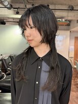 ノラジャーニー(NORA Journey)&nbsp;ウルフレイヤークラゲレイヤーミディアムレイヤーカット