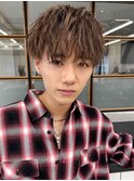 無造作◎ツイストパーマ×波巻きでこなれ感